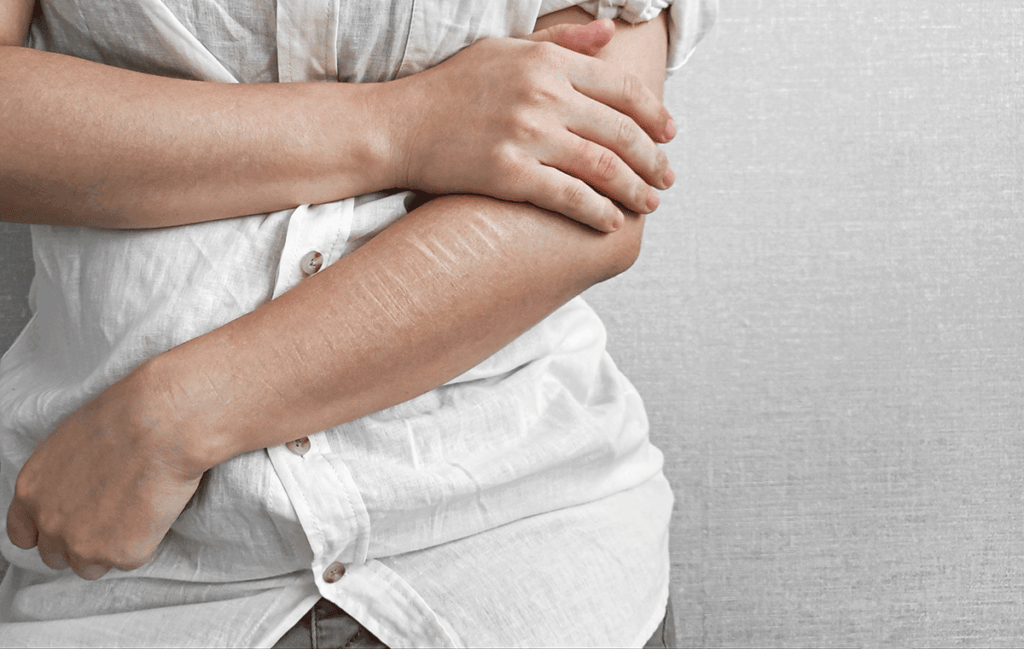 a teen shows signs of self harm to show what to do if your teen is cutting